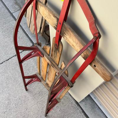 Vintage unmarked snow sled