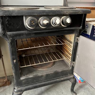 Antique Electric (needs wired) Oven Stove