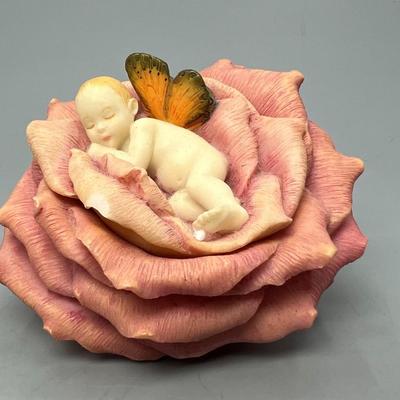 Country Artists Fairy in Center of Rose Bud Trinket Jewelry Box Dish