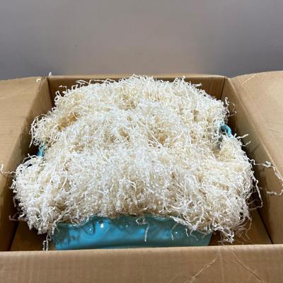 Awesome, Lazy Susan with Salt and Pepper, Turquoise Leaf, Never Used.