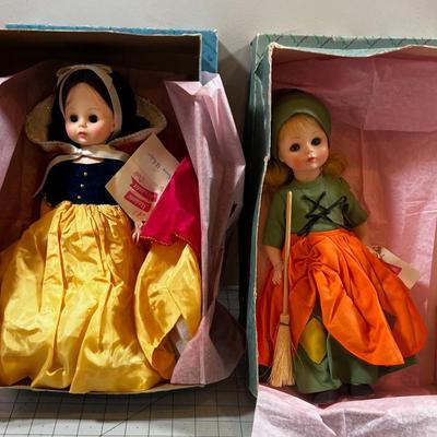 Snow White & Poor Cinderella Madame  