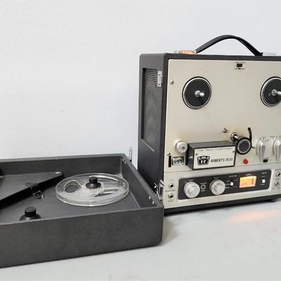 Lot #188  Vintage Robert 1630 4-Track Stereophonic Reel to Reel