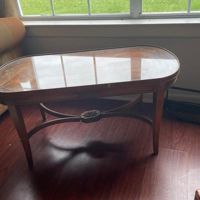 Pretty little side table