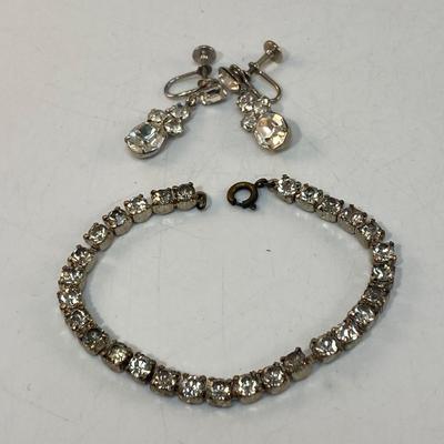 Vintage Silver Tone Setting Rhinestone Bracelet and Screw Back Earrings