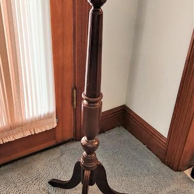 Lot #191  Classic 3-legged plant Stand