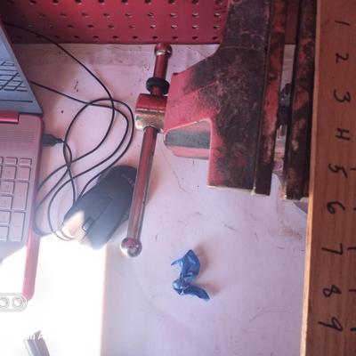 Bench Vise