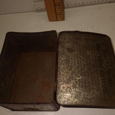 Vintage Old English Curve Cut Pipe Tobacco Tin Factory No. 1 District of VA