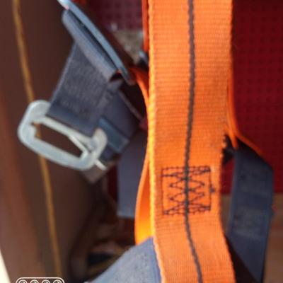 SafeWaze Fall Arrest Harness