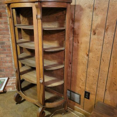 Antique Oak Curio Cabinet (1BLR-DW)