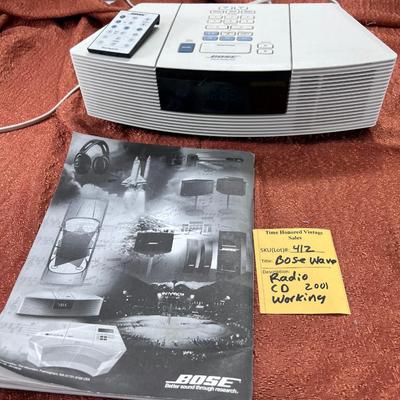 Bose Wave radio CD Player with original booklet and control