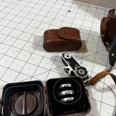 Kodak Retina 1B Camera with accessories and Case 