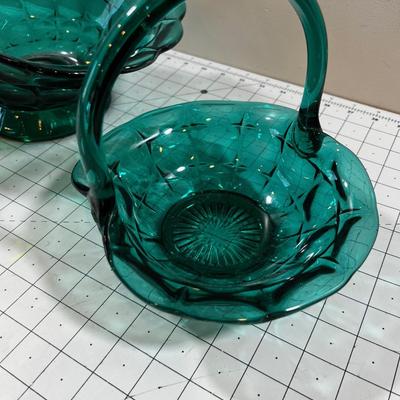Green Turquoise Block Pattern Platter Bride Basket 