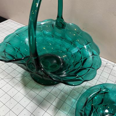 Green Turquoise Block Pattern Platter Bride Basket 