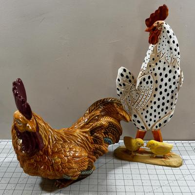 Kitchen Chicken, Ceramic and Wood