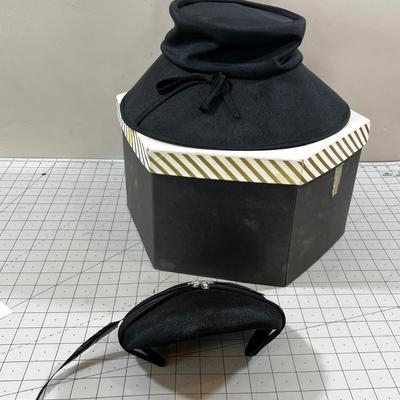 2 Vintage Women's Hats with Box 