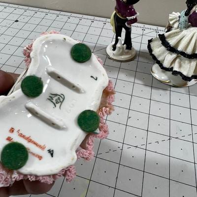 4 Dresden Figurines: Flamingo Dancers 