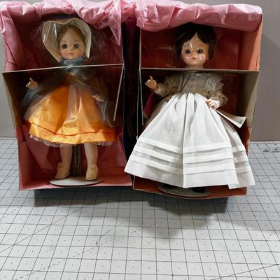 2 - Madam  Alexander Emily Dickenson And Mary Cassatt