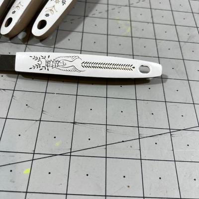 Flint Vintage MCM Utensil Set Like NEW