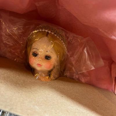 Sleeping Beauty No. 1596 Madame Alexander 