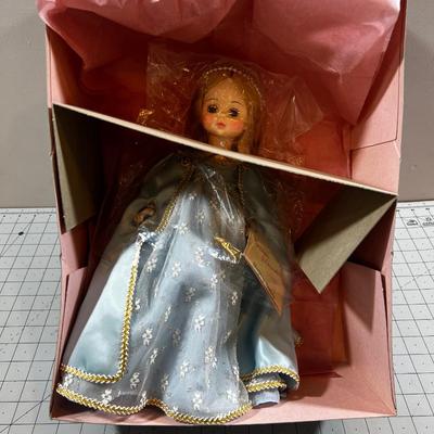 Sleeping Beauty No. 1596 Madame Alexander 