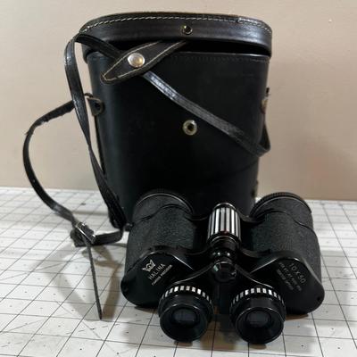 HALINA 10 X 50 Binoculars with Case