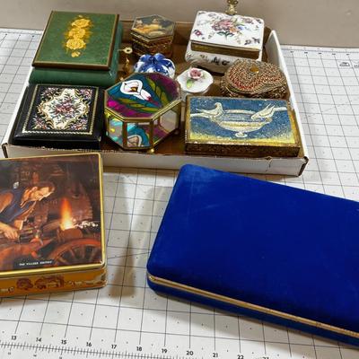 Box Top of Boxes. Cool Collectible Boxes