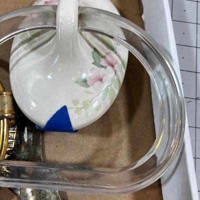 Ceramic and Brass Towel Rack Hardware