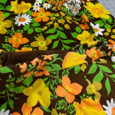 Vintage 1970's Summer set