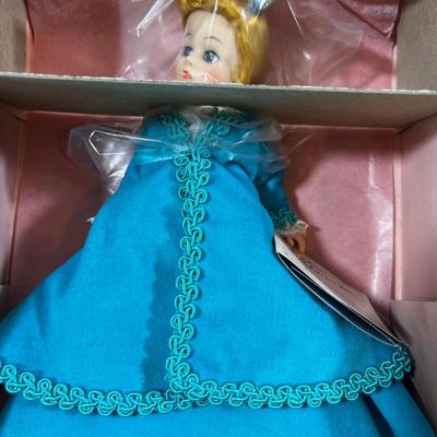  4- MADAME Alexander Dolls 8" Jasmine, Violetta, Coco, Maid Marion