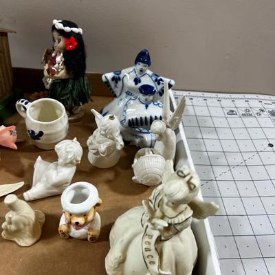 DoDas, Figurines,  Etc. Box of, Hula Girl 