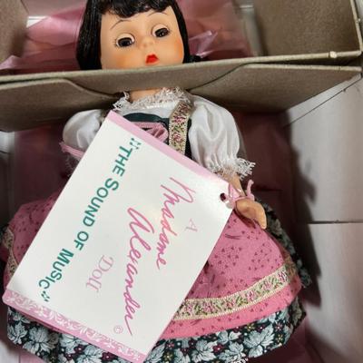 Madam Alexander Dolls (6) Character Dolls - NEW in the box. Cap. Hook, Tiger Lilly, Aladdin etc.