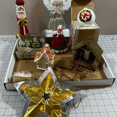 Box Top of Christmas do-Das 