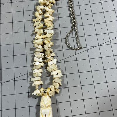 Impressive Necklace! Carved Bear and many animals on Wire plus Silver Ends. 