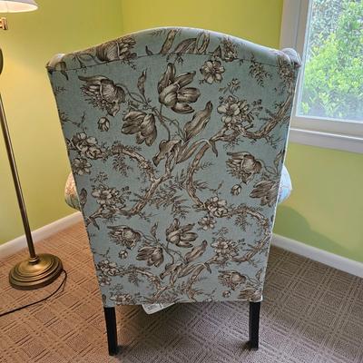Floral Pattern Wingback Chair + Floor Lamp (1BR3-JS)