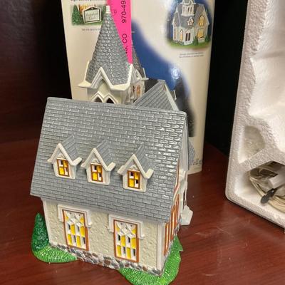 Department 56 , Meadowbrook Church.