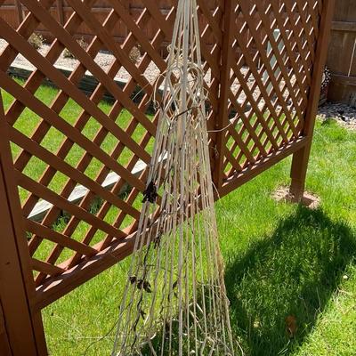 Approximately 5â€™ Tree Trellis