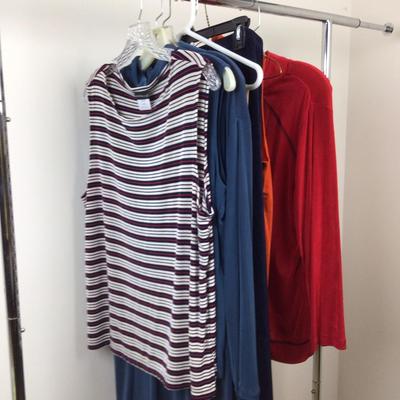 056 CitiKnits Ladies Clothing Lot M/L