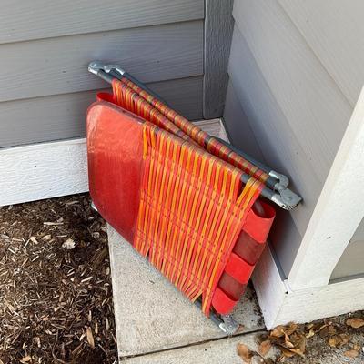 Vintage Folding Lawn Lounger