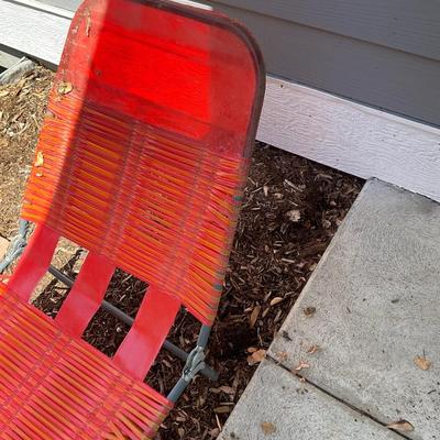 Vintage Folding Lawn Lounger