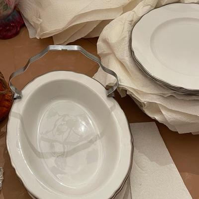 Spode "Nordic" Platinum Bone China Dinnerware Set - Service for 15 and Serving Dishes