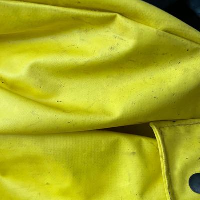 XL Rain Coat & Hat