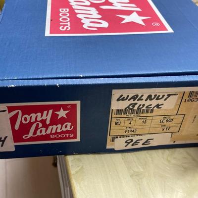 Tony Lama "Walnut Buck" Men's Boots Size 9EE
