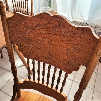 Lot #206  Classic Early American Style Dining Table & Chairs