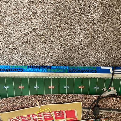 Vintage 1970's Tudor NFL Electric Football Sports Game