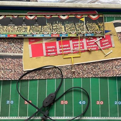 Vintage 1970's Tudor NFL Electric Football Sports Game