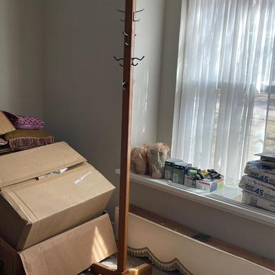 Vintage Single Pole Wood Hat Rack