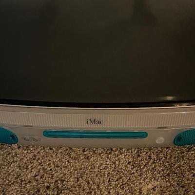 Apple IMac Blueberry with Keyboard and Mouse