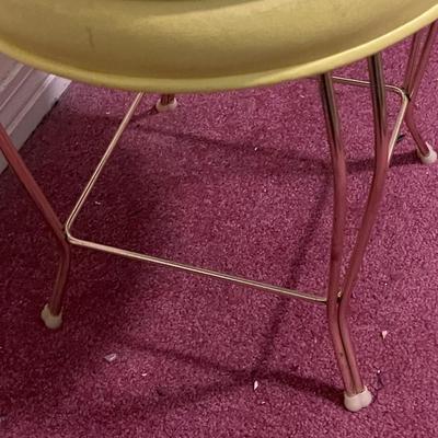 Mid Century Hollywood Regency Vanity Chair