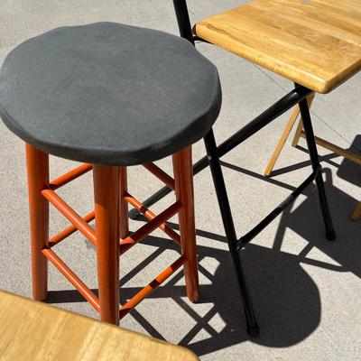 Stools & TV Trays