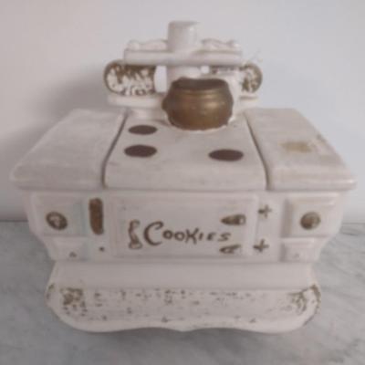 Vintage McCoy Ceramic Wood Stove Cookie Jar